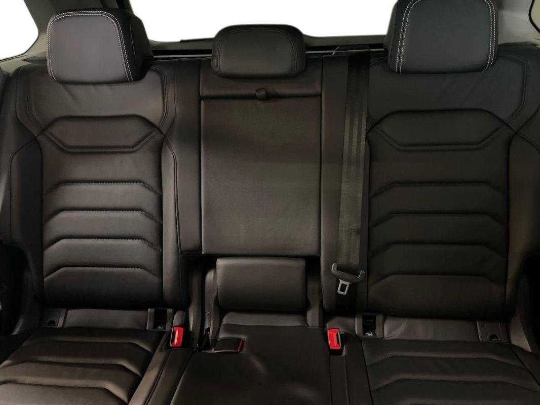 Volkswagen Touareg - Photo 22