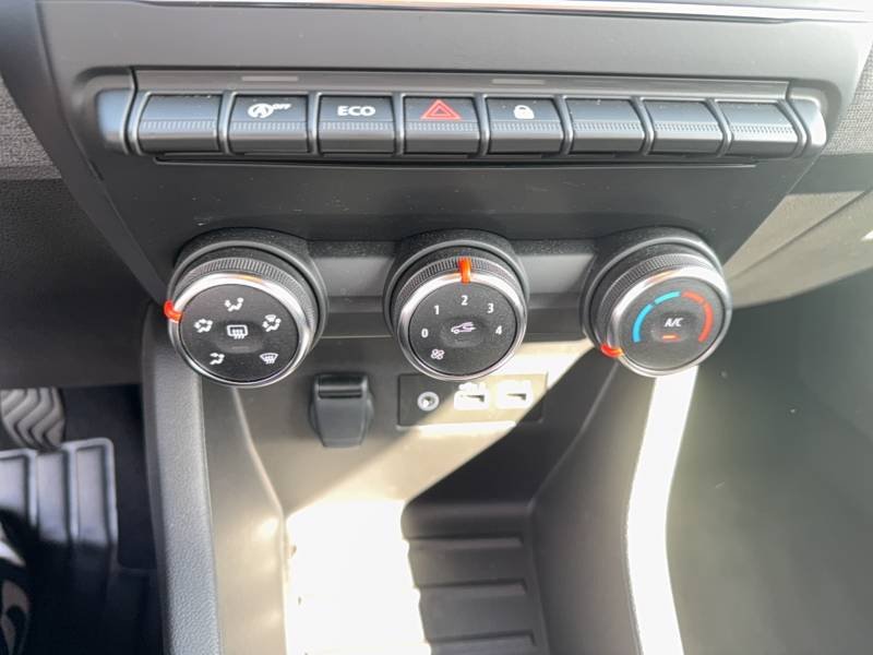 Renault Clio - Photo 26