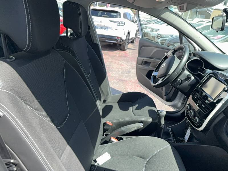 Renault Clio - Photo 12