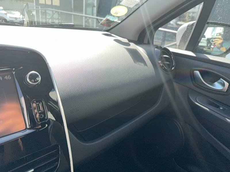 Renault Clio - Photo 28