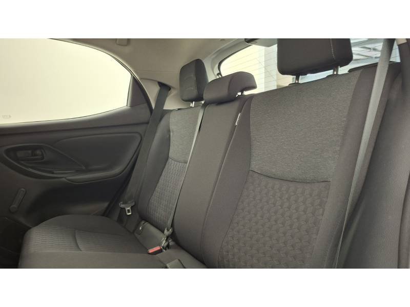 Toyota Yaris - Photo 13
