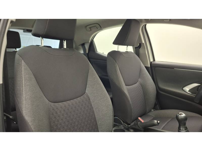 Toyota Yaris - Photo 38
