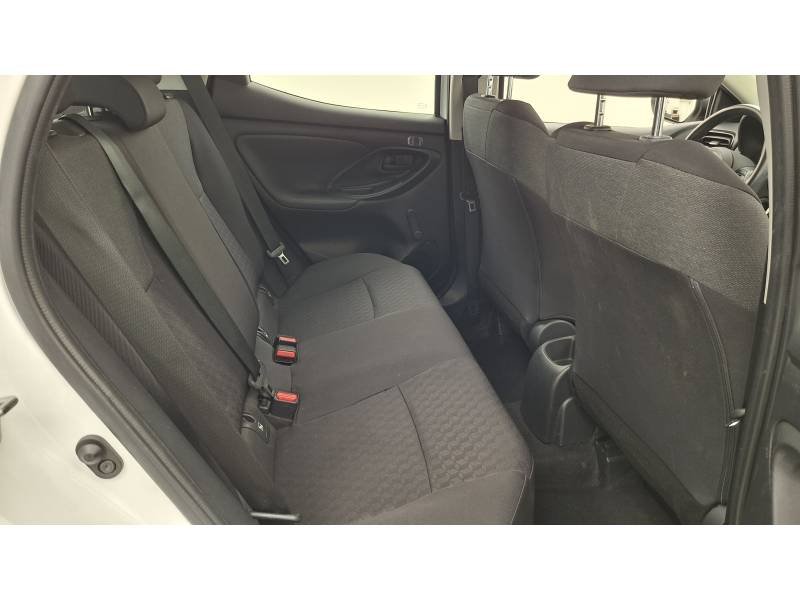 Toyota Yaris - Photo 43