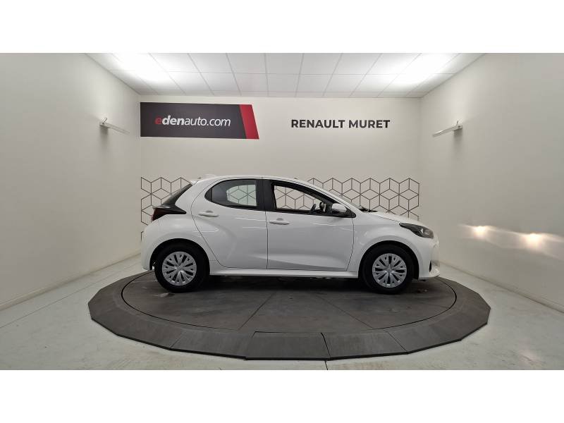 Toyota Yaris - Photo 6