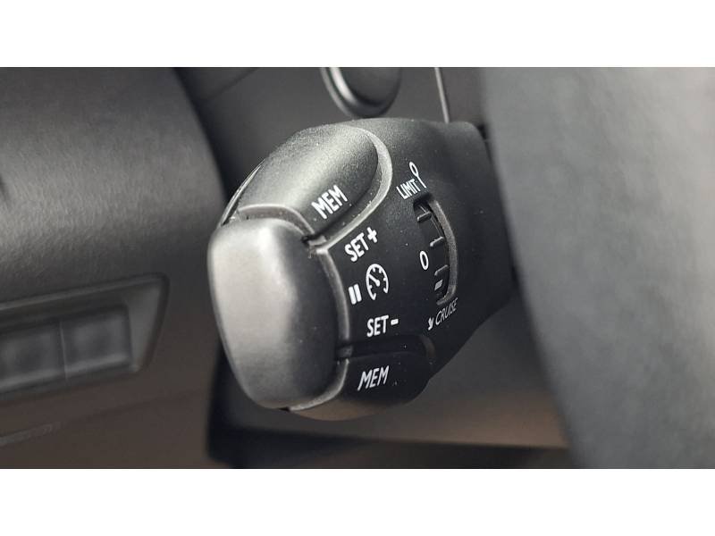 Peugeot Rifter - Photo 22