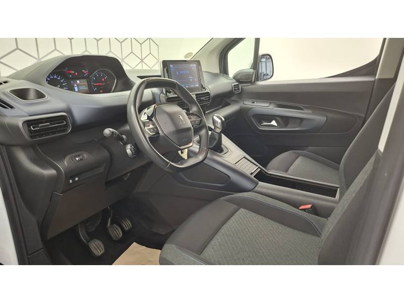 Peugeot Rifter - Photo 30