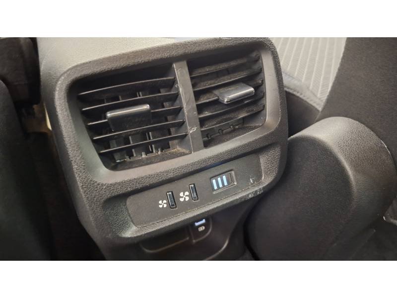 Peugeot Rifter - Photo 31