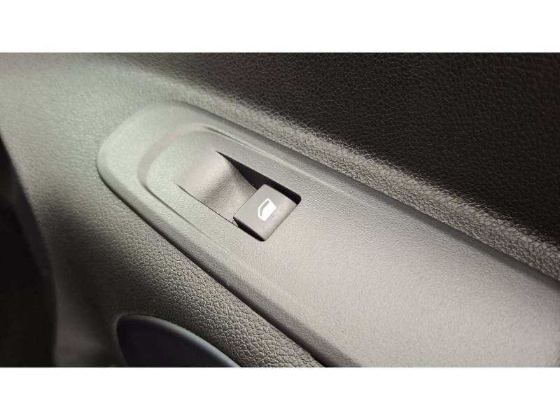 Peugeot Rifter - Photo 37