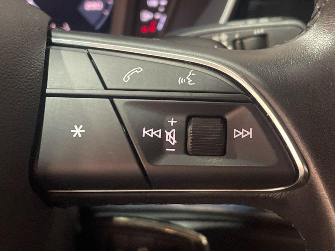 Audi Q3 - Photo 20