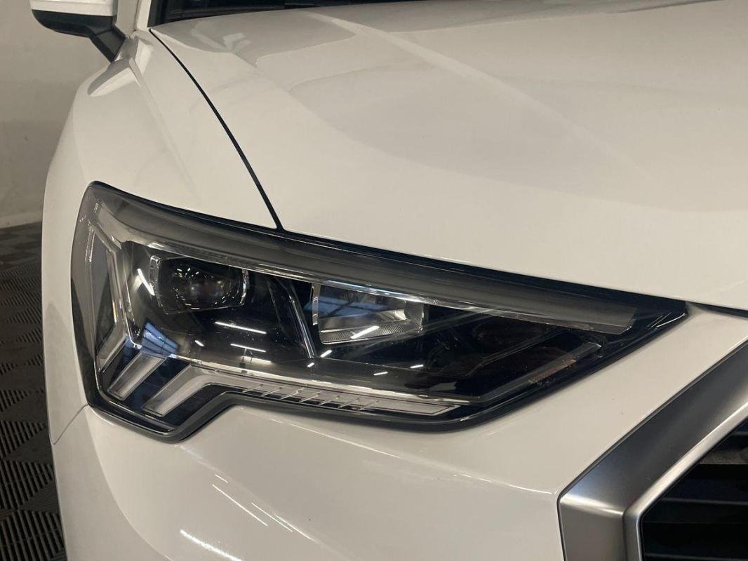 Audi Q3 - Photo 25