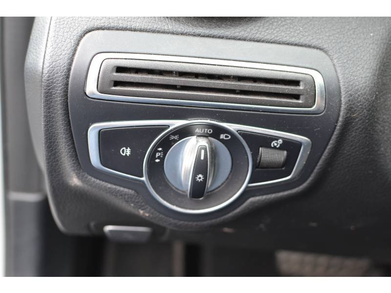 Mercedes Classe C - Photo 19