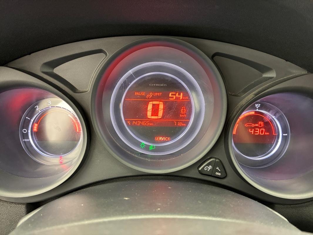 Citroën C4 - Photo 12