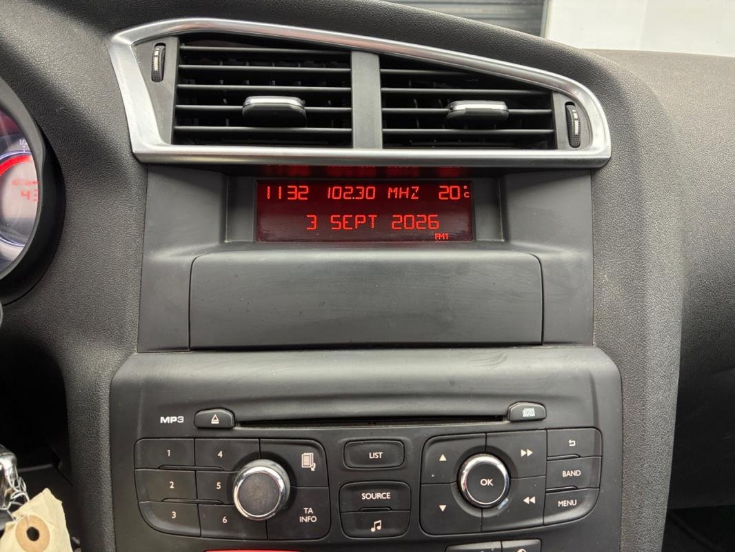 Citroën C4 - Photo 13