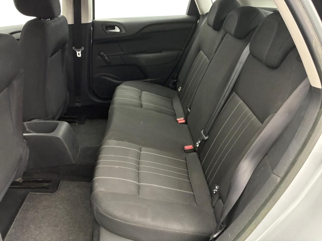 Citroën C4 - Photo 14
