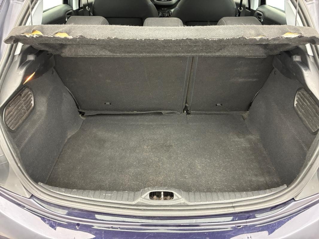 Peugeot 208 - Photo 15