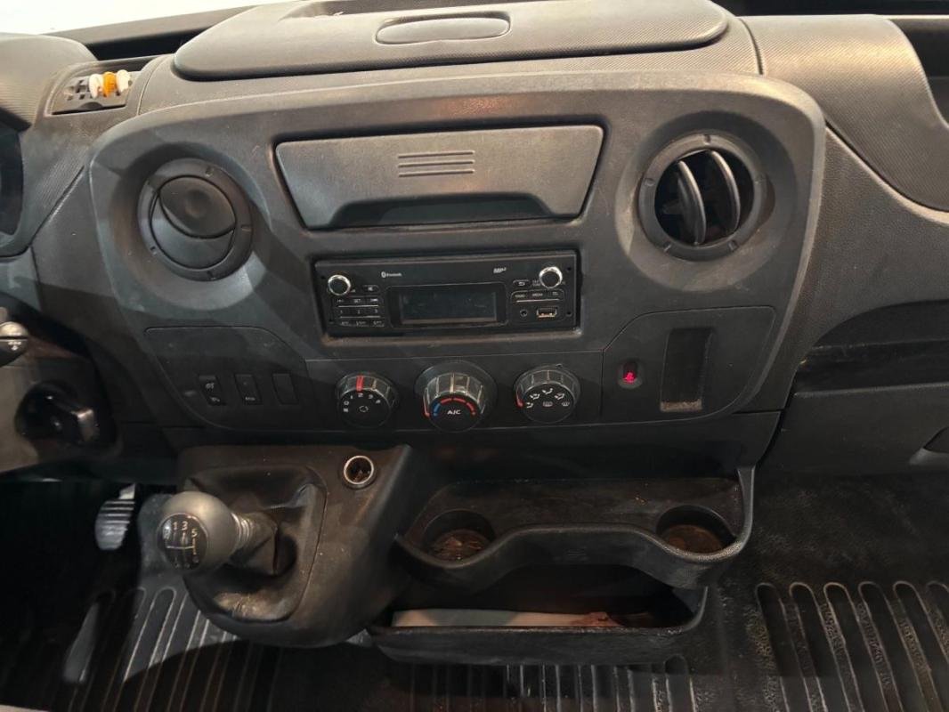Renault Master - Photo 11