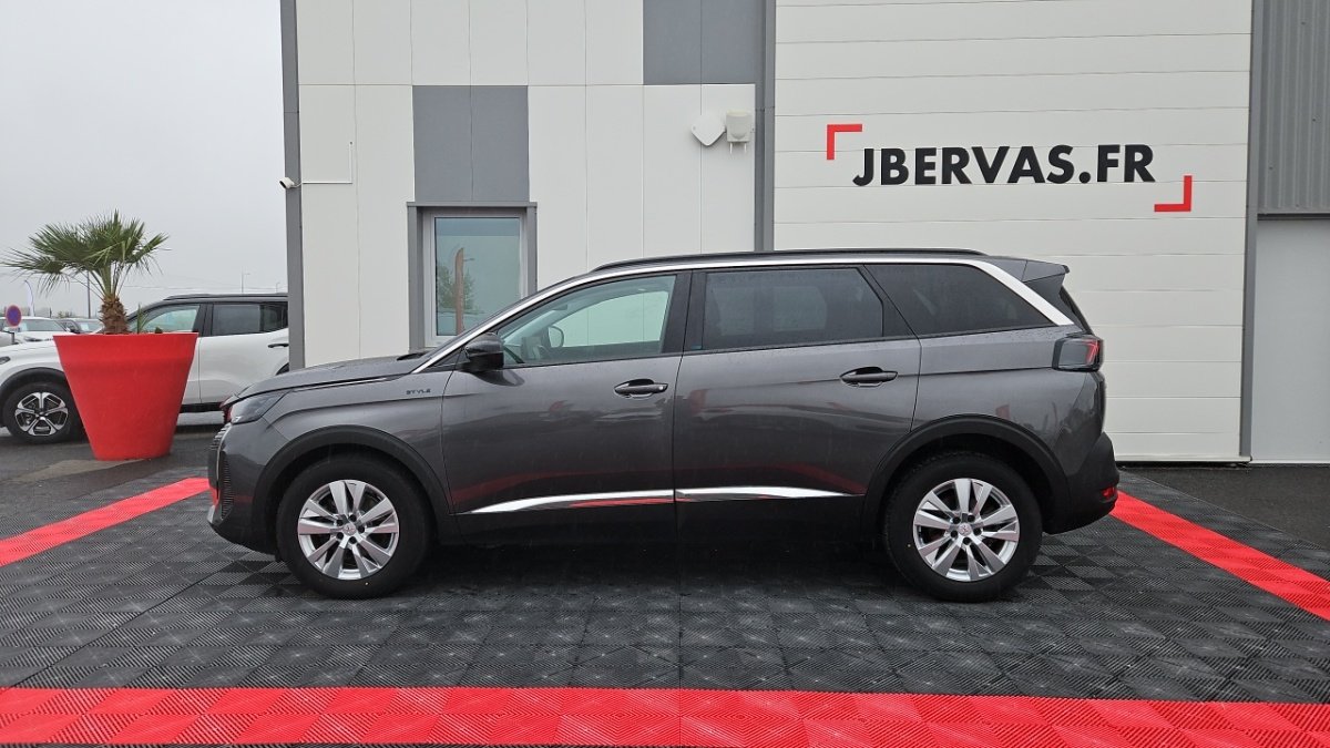 Peugeot 5008 - Photo 2