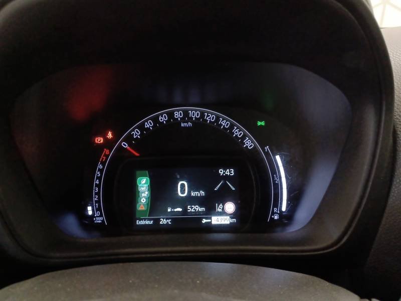 Toyota aygo x - Photo 17