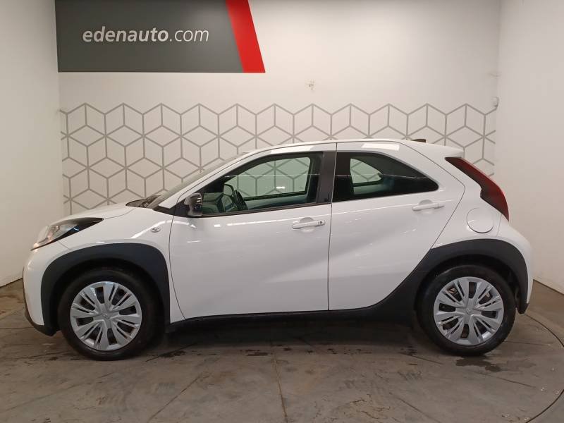 Toyota aygo x - Photo 2