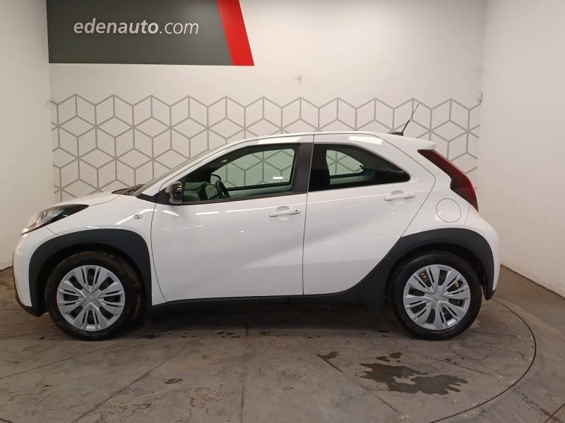 Toyota aygo x - Photo 2