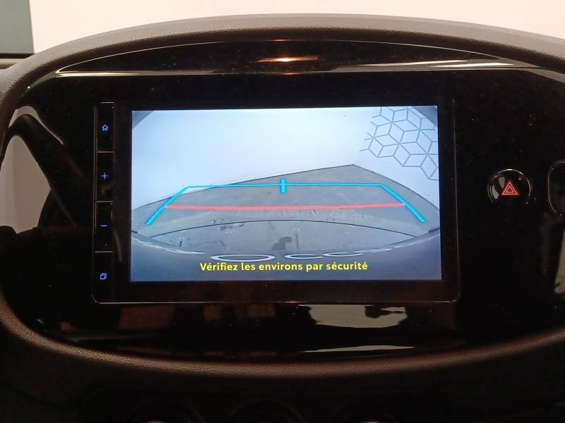 Toyota aygo x - Photo 22