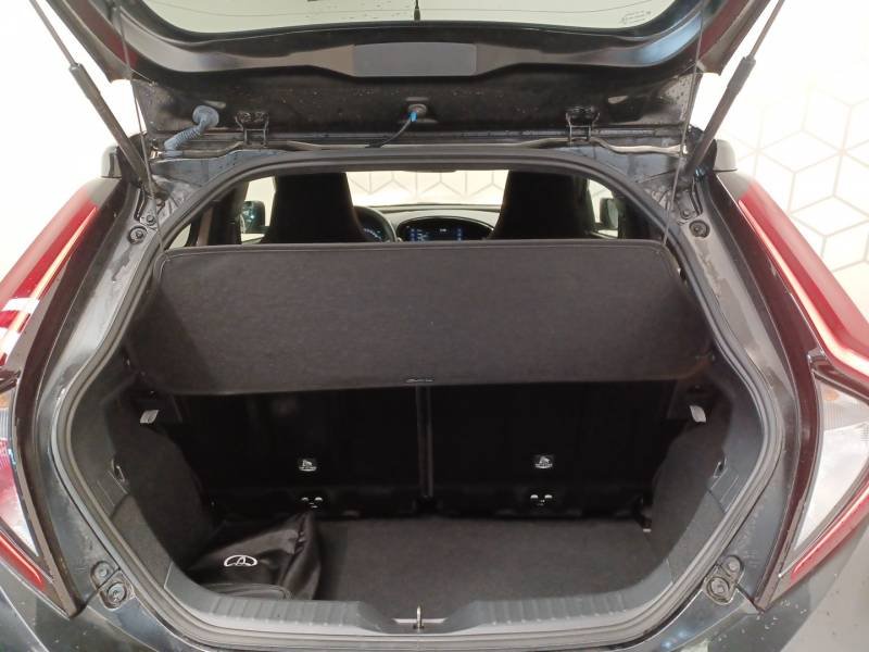 Toyota aygo x - Photo 13