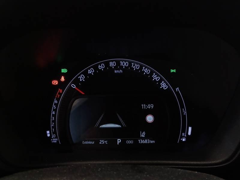 Toyota aygo x - Photo 17