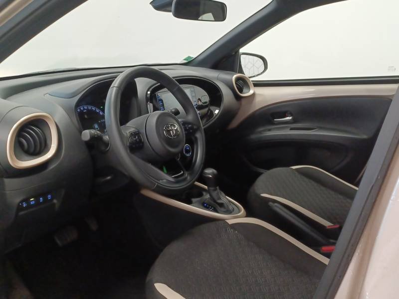 Toyota aygo x - Photo 10