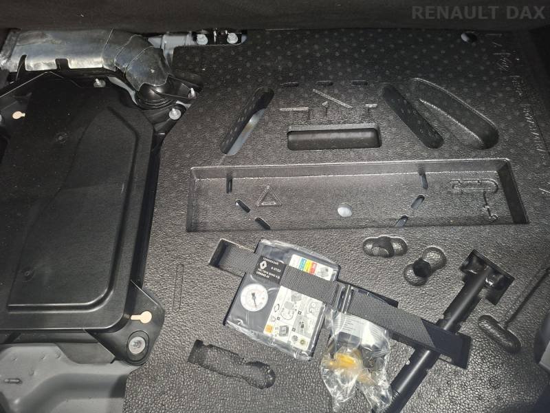 Renault Clio - Photo 26