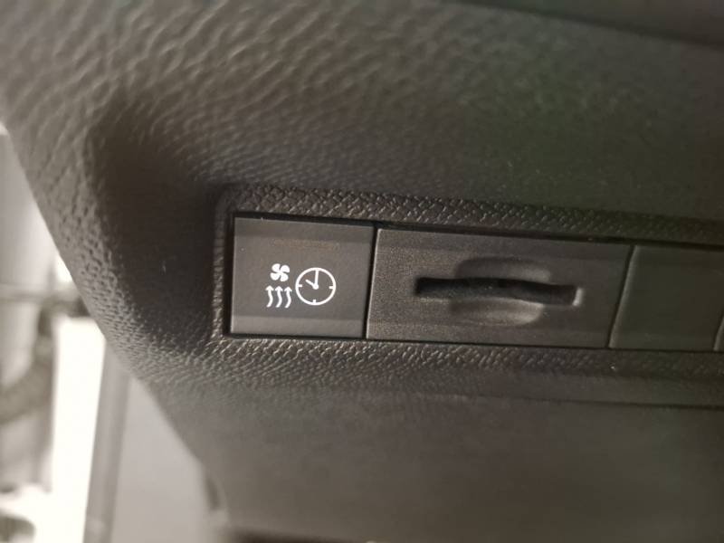 Peugeot 308 - Photo 25