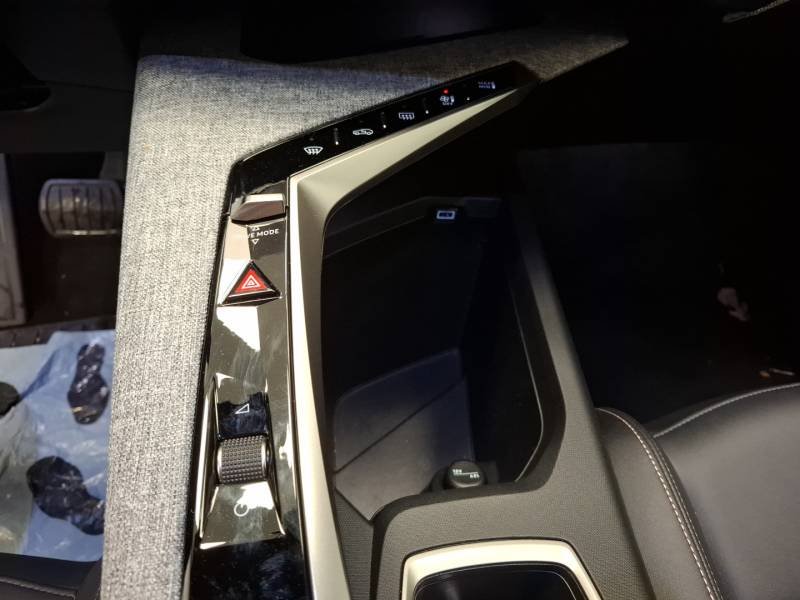 Peugeot 3008 - Photo 18