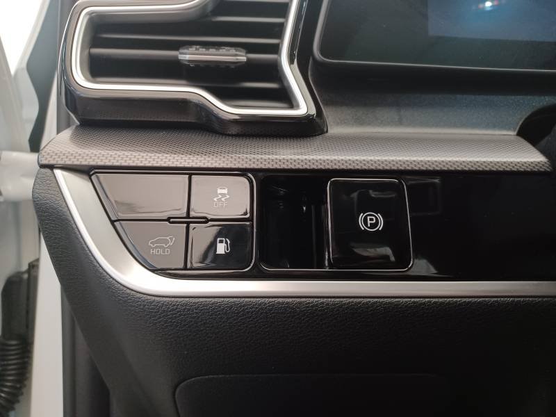 Kia Sportage - Photo 38