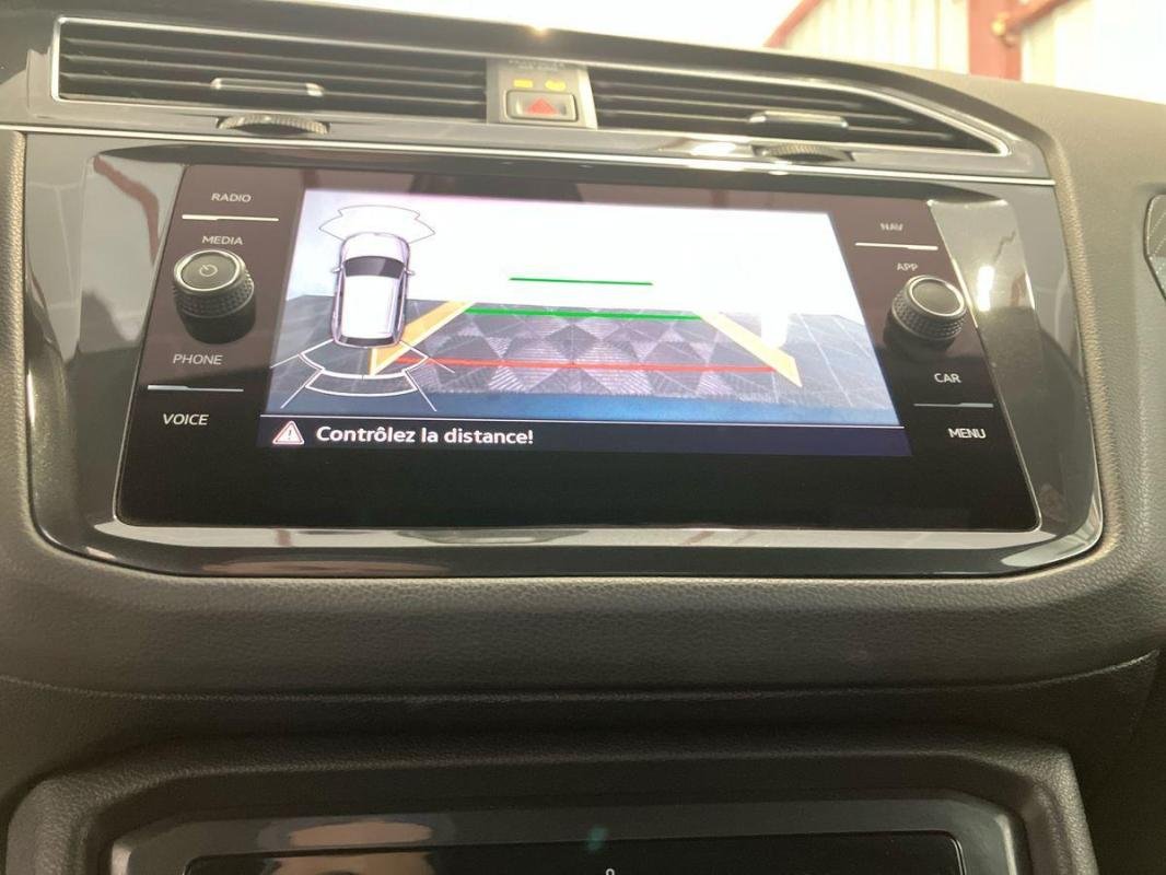 Volkswagen Tiguan - Photo 18