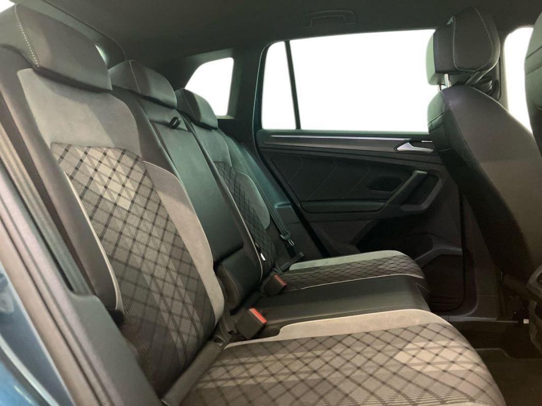 Volkswagen Tiguan - Photo 23