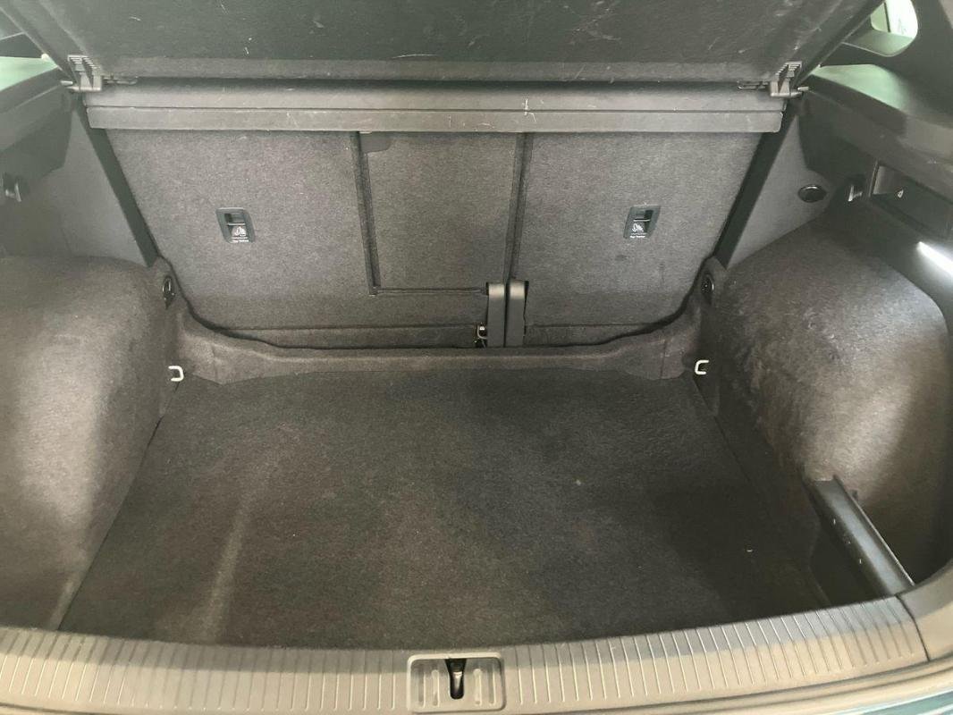 Volkswagen Tiguan - Photo 31
