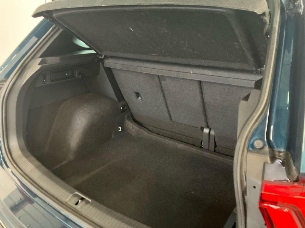 Volkswagen Tiguan - Photo 32