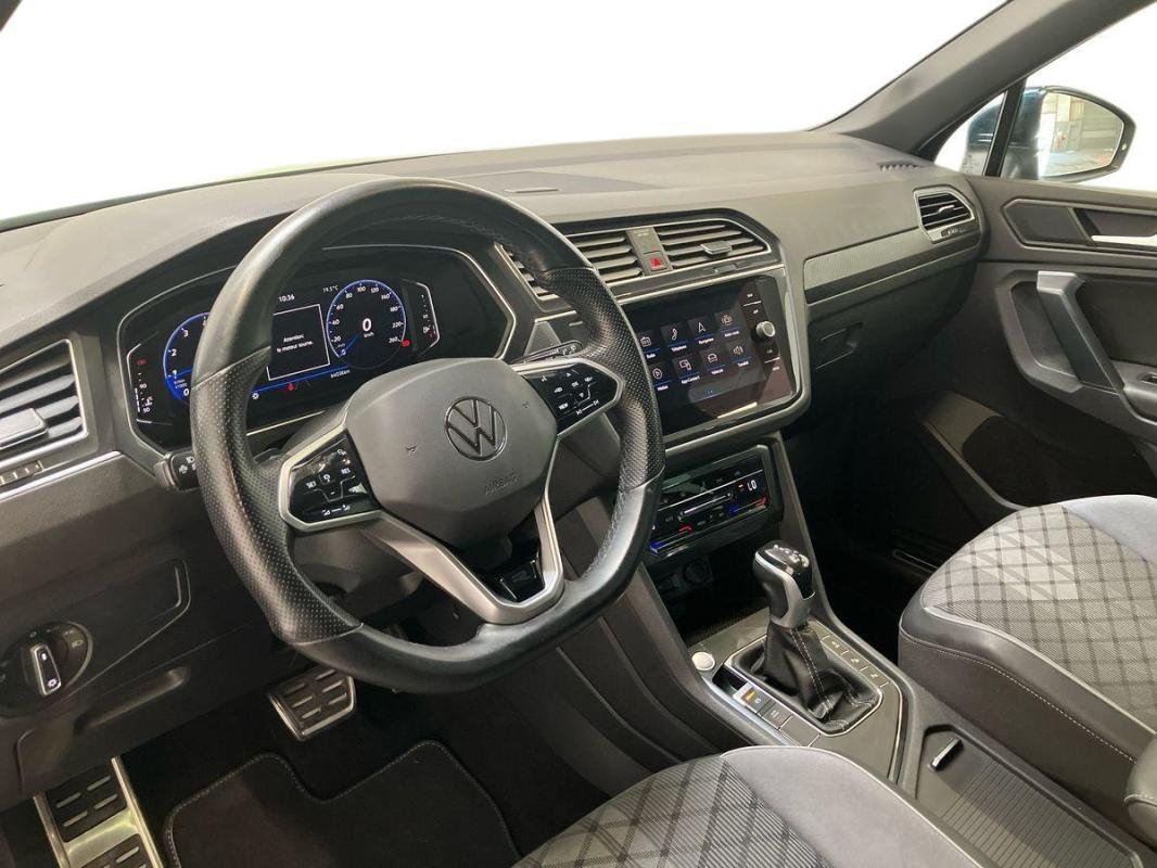 Volkswagen Tiguan - Photo 9