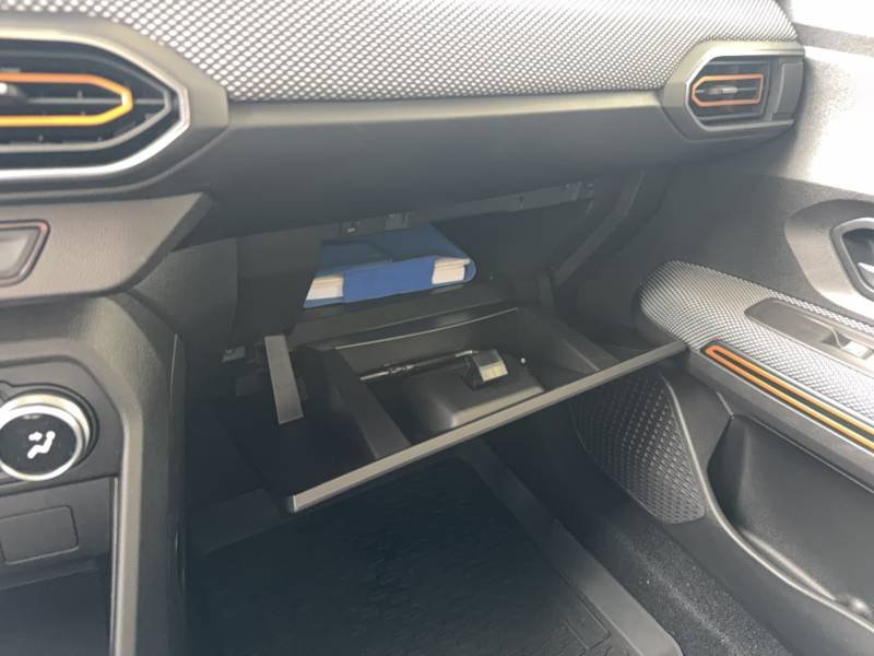Dacia Sandero - Photo 28
