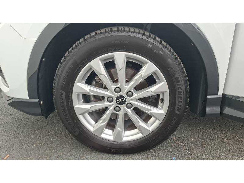 Audi Q3 - Photo 13