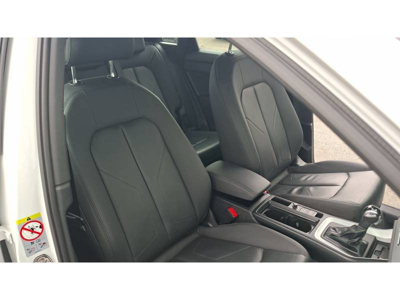 Audi Q3 - Photo 14