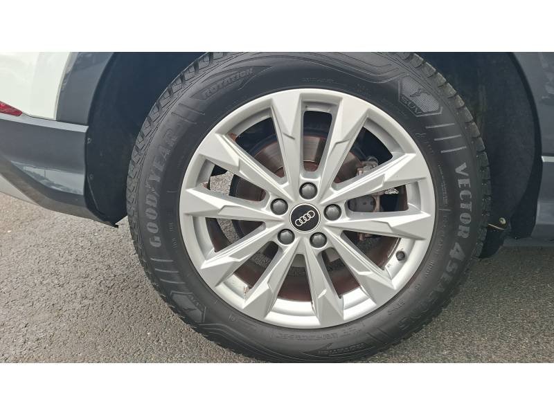 Audi Q3 - Photo 17