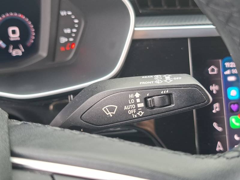 Audi Q3 - Photo 30