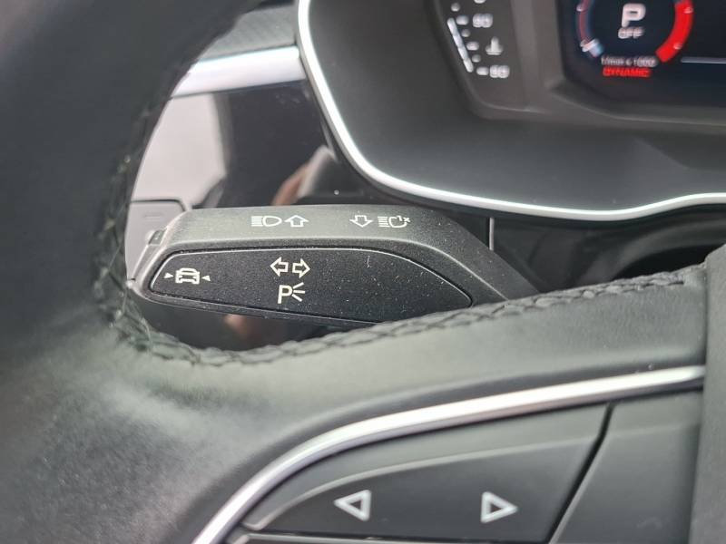 Audi Q3 - Photo 31