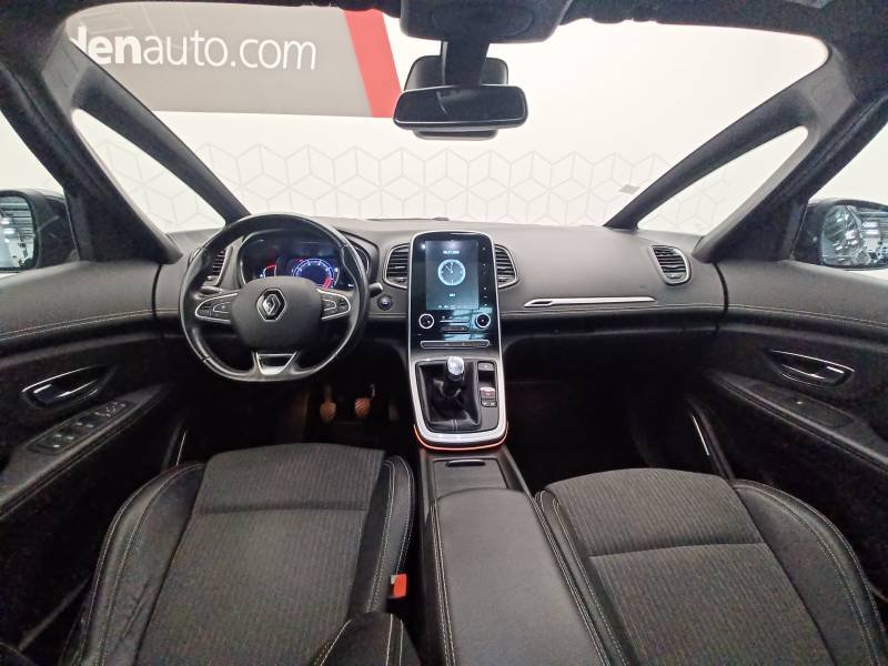 Renault Grand Scénic - Photo 12