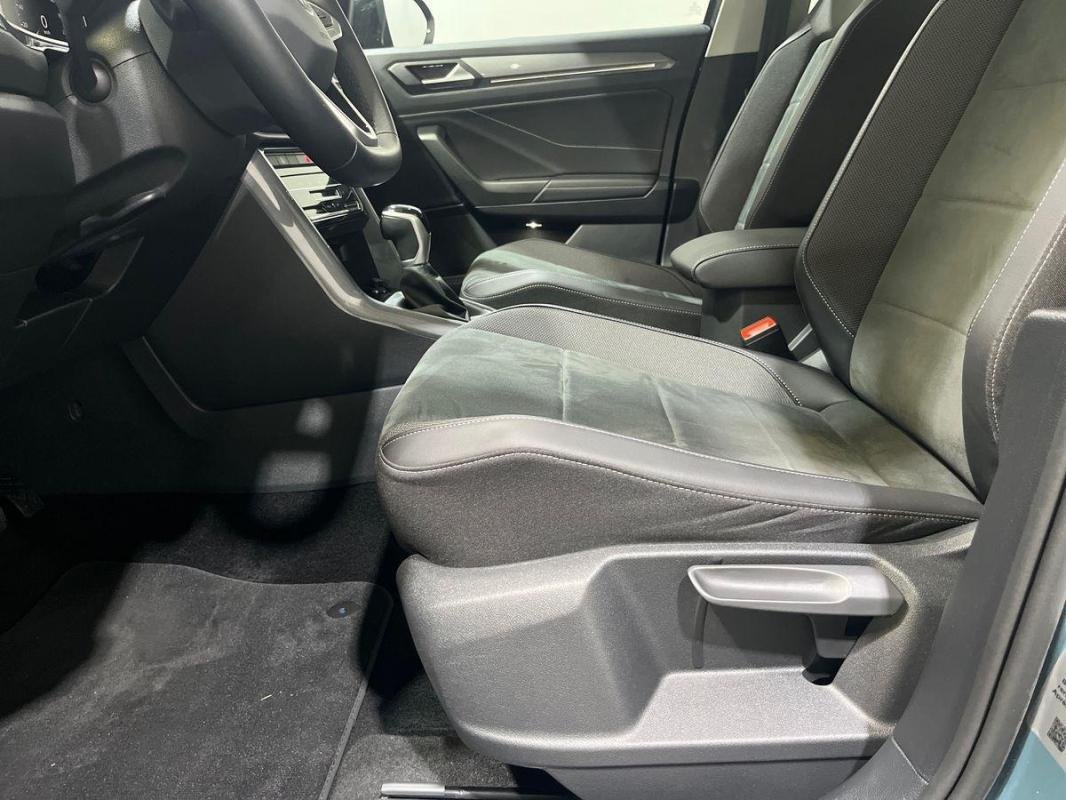 Volkswagen T-Roc - Photo 14