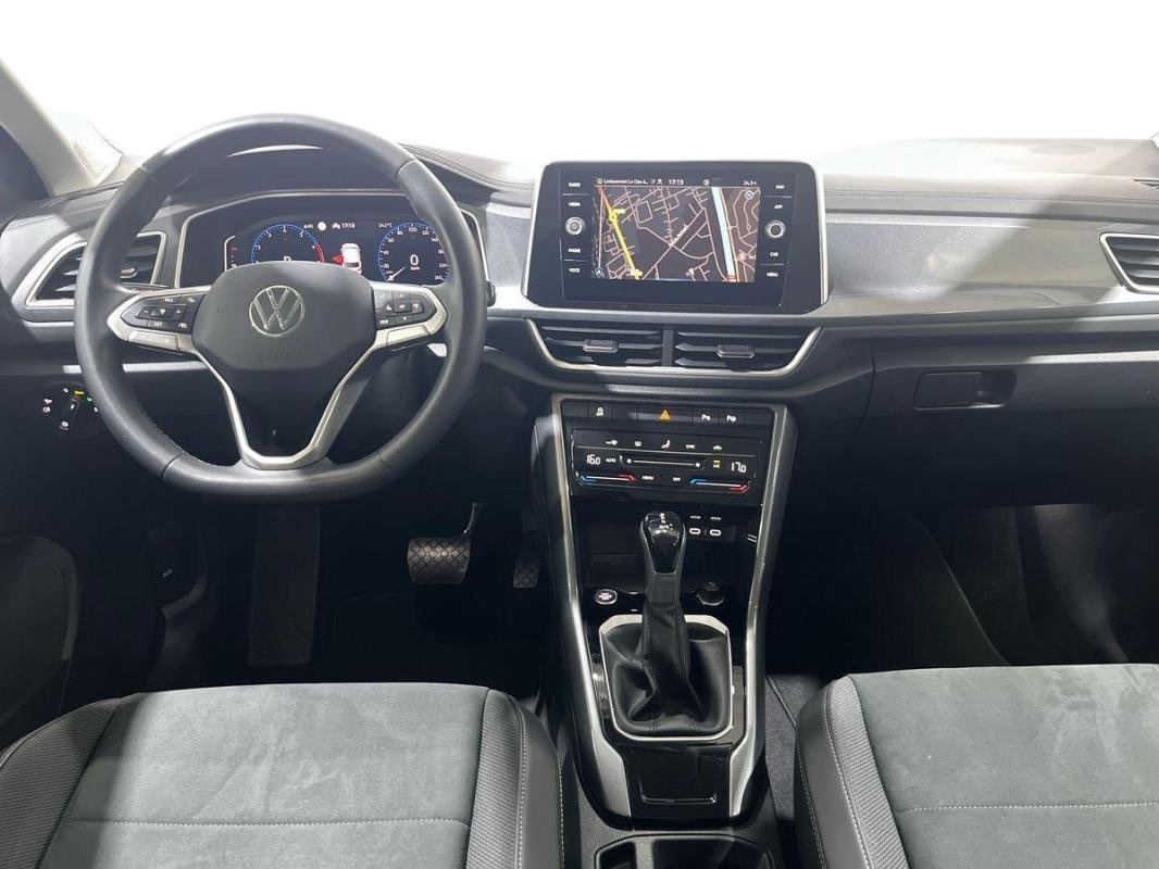 Volkswagen T-Roc - Photo 8