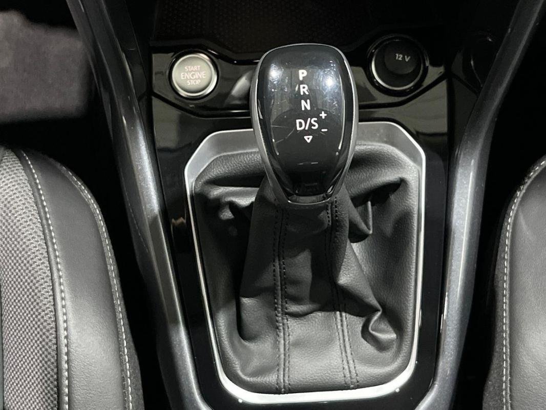 Volkswagen T-Roc - Photo 11