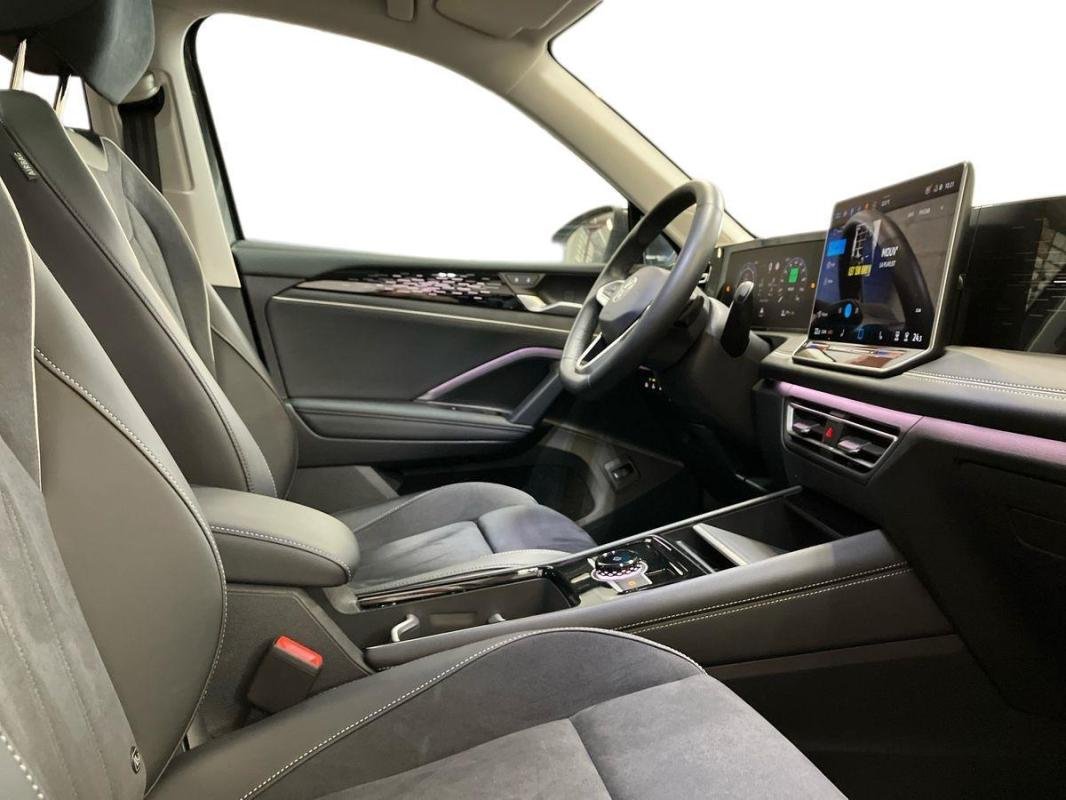 Volkswagen Tiguan - Photo 13