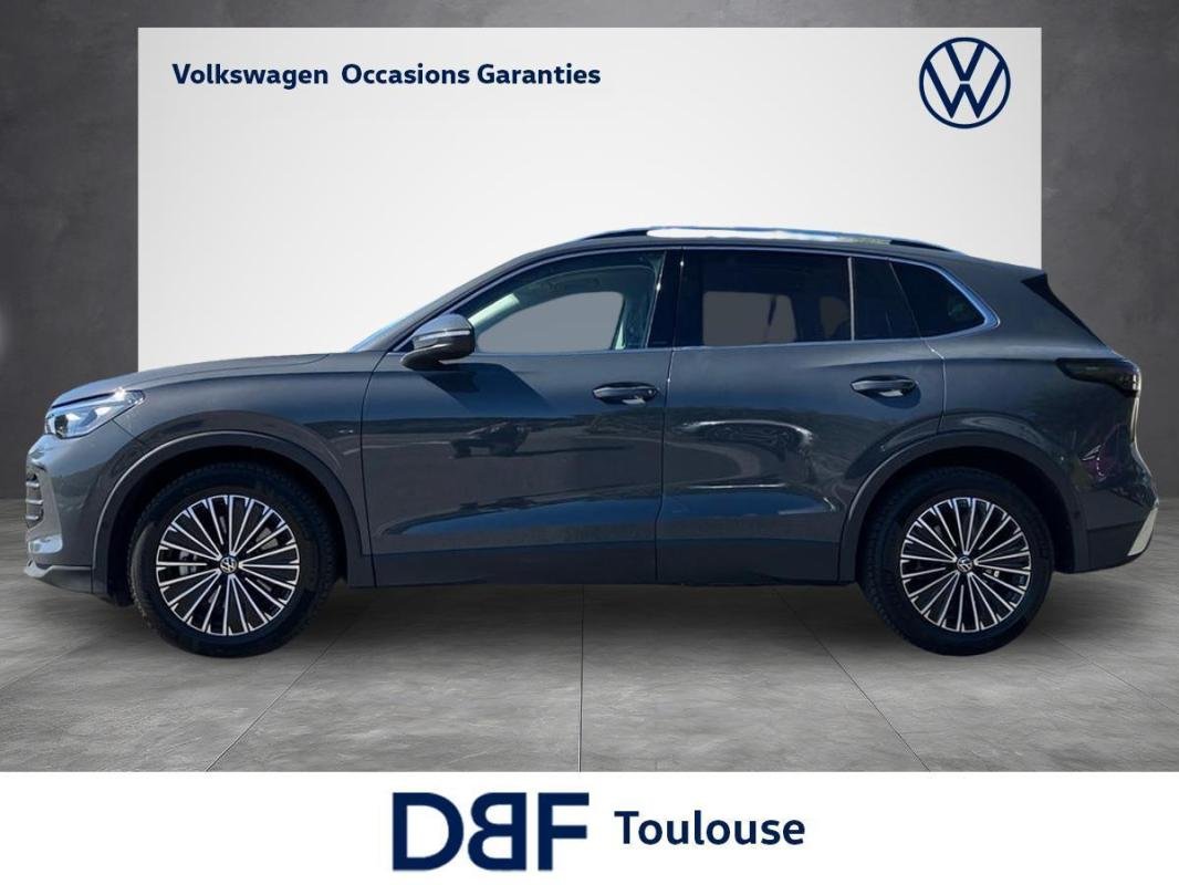 Volkswagen Tiguan - Photo 2