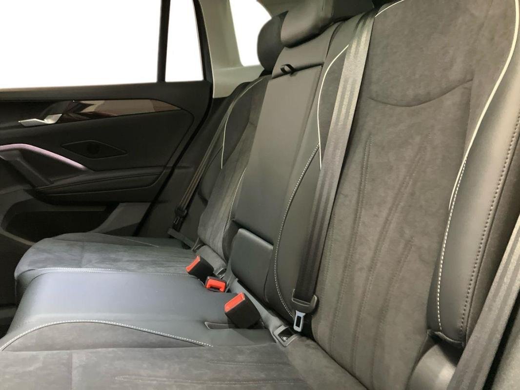 Volkswagen Tiguan - Photo 23